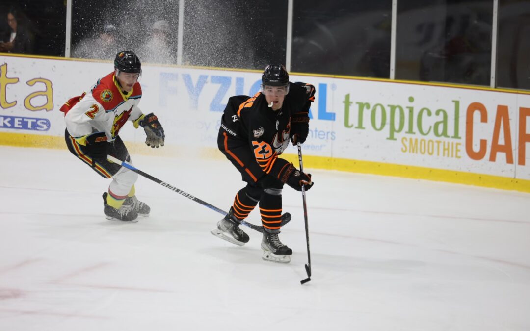 Rhinos Top Ice Wolves 5-2 on Tuesday Night
